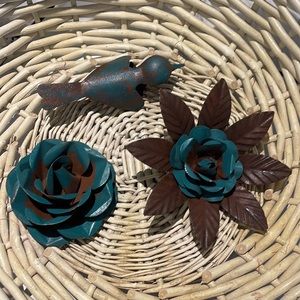 Rare 3 Consuela magnets